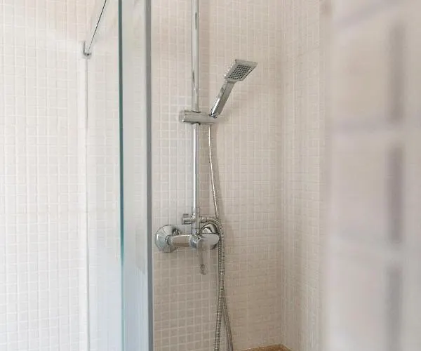 Βίλα Moderne Met Verwarmd Zwembad In Κοραλέχο